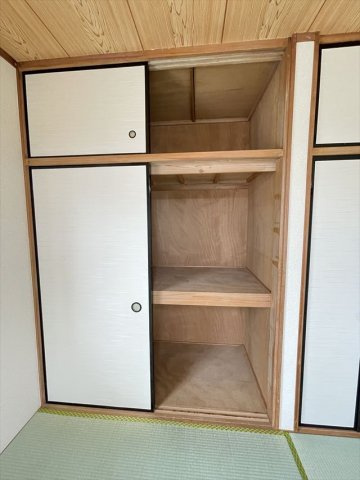 メゾネット高橋Ⅱの収納