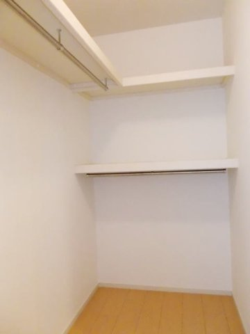 パークヒルズむらさきのＨの収納