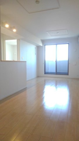 Ｍ＆Ｈガーデンの居間・リビング