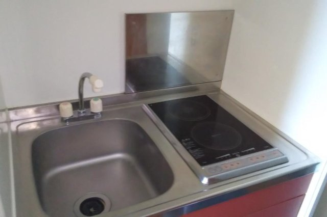 レオパレスレヴ　メゾンのキッチン