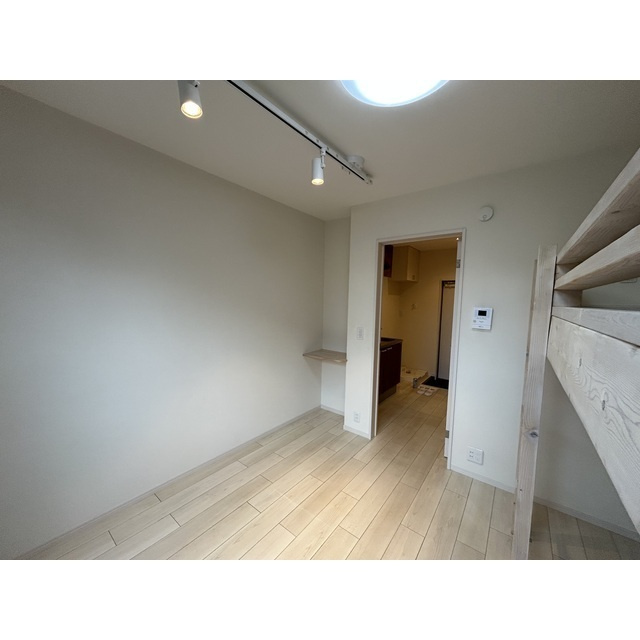 Ｃｏｏｌ春日部の居間・リビング