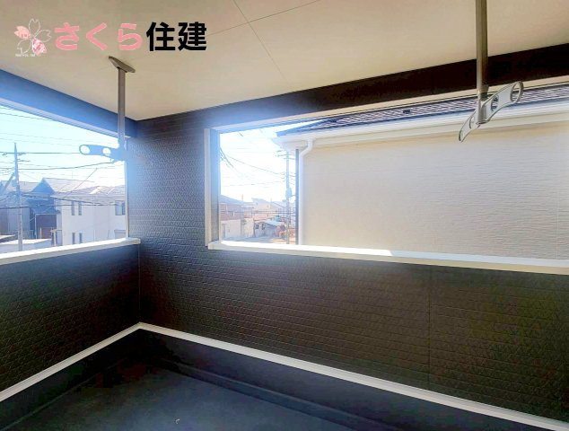 クレイドルガーデン今泉町第5　2号棟のバルコニー|インナーバルコニー付きなので突然の雨でもお洗濯の心配はありません◎