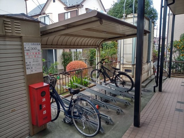 レオパレスプチドムール　サカエのその他|駐輪場