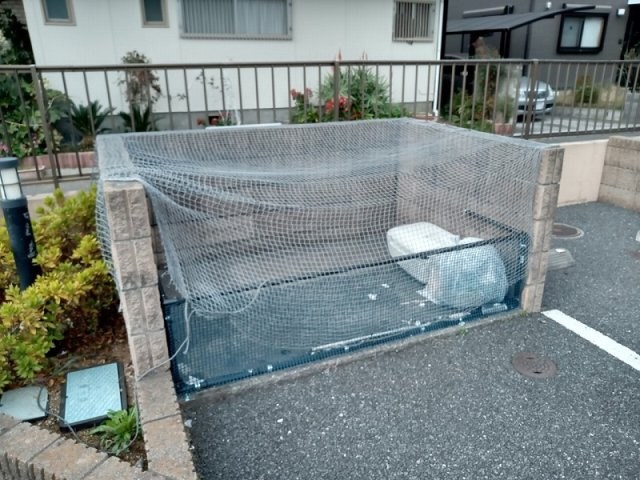 レオパレスプチドムール　サカエのその他|ごみ置き場