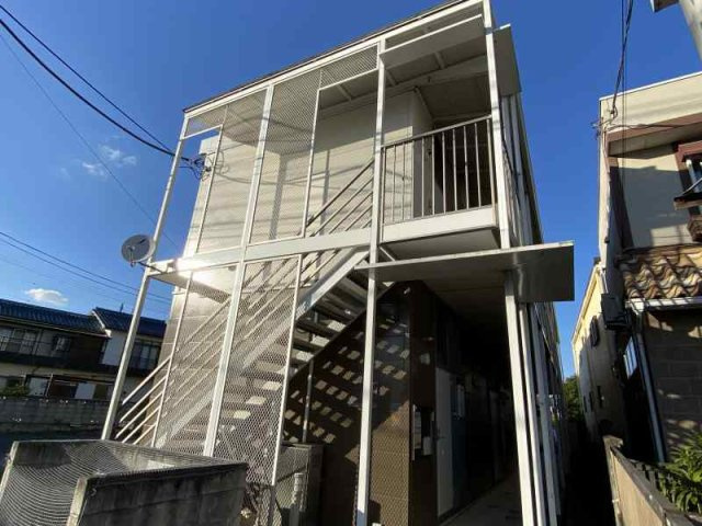 レオパレスジュネス杉戸の外観