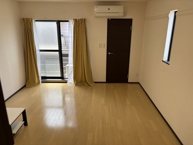 レオネクストヴィラージュ碧水Ⅱの居間・リビング