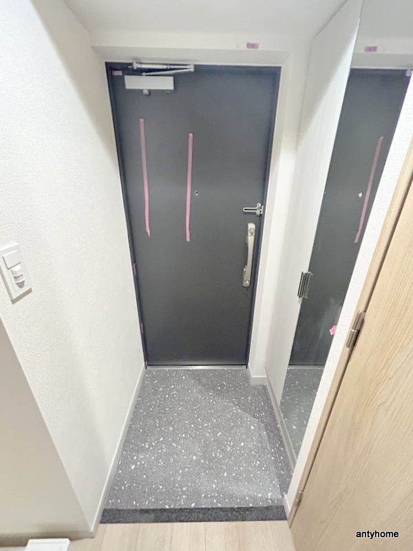 プレサンス堺筋本町エグゼブラン 仲介手数料無料の玄関