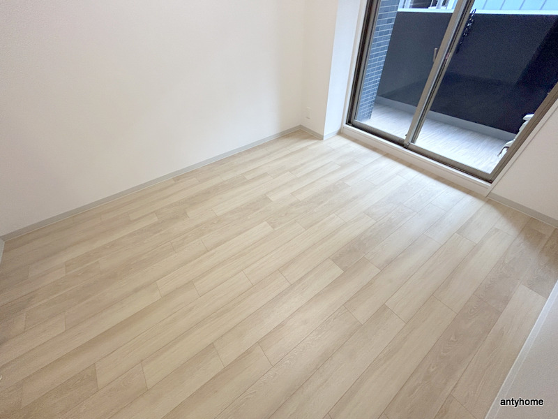 プレサンス堺筋本町エグゼブラン 仲介手数料無料の居間・リビング