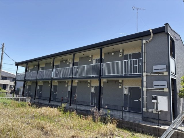 レオパレスＳＵＮＲＯＯＭの外観