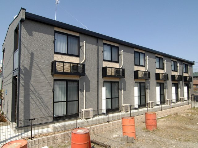 レオパレスＳＵＮＲＯＯＭの外観