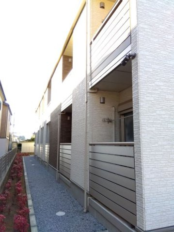 クレイノイヤサカの周辺