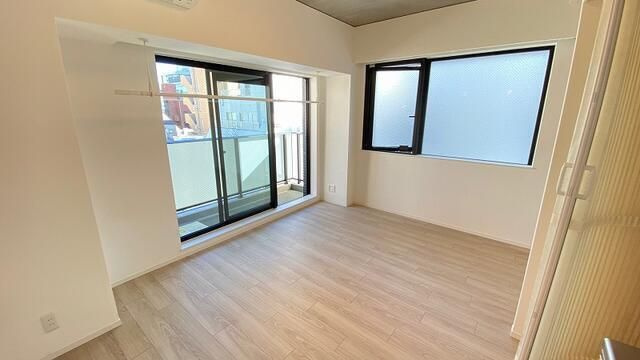 パークヒルズ赤坂の居間・リビング