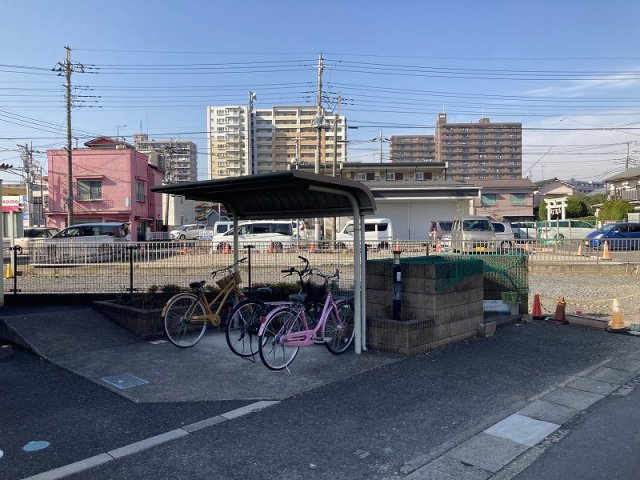 レオパレスイーストコートのその他|駐輪場