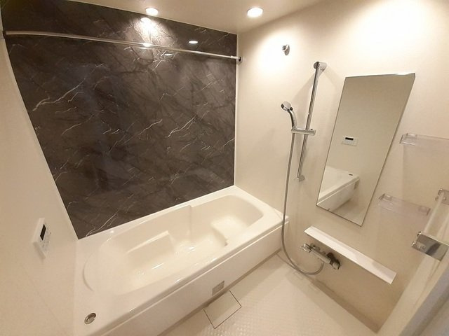 リード・アロッジオⅡの浴室