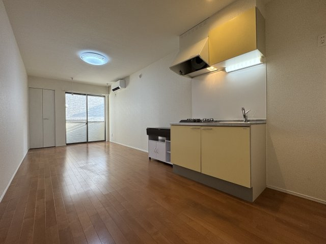 グランデ一ノ割の居間・リビング