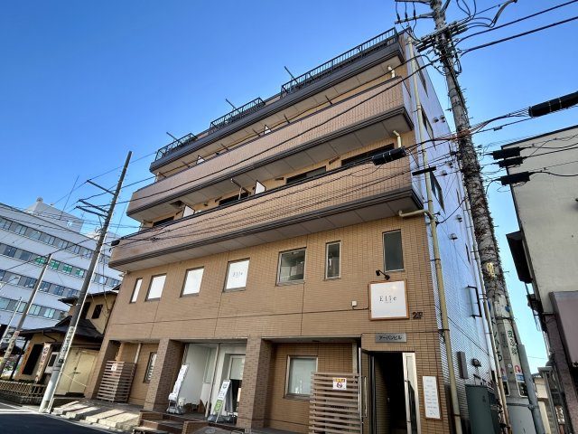 アーバンビルの外観