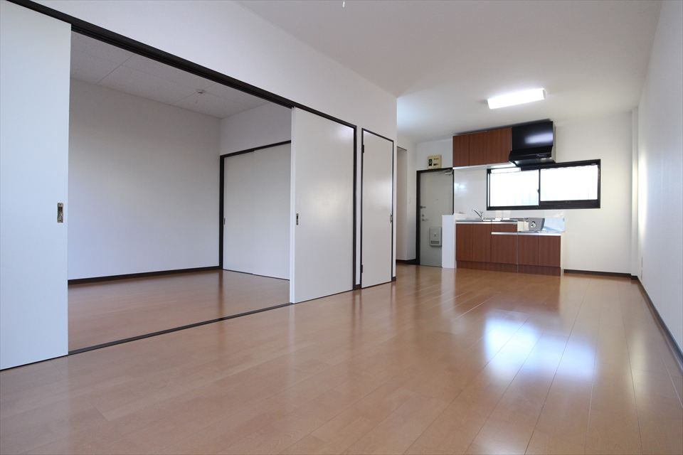 グリーンエトワールの居間・リビング