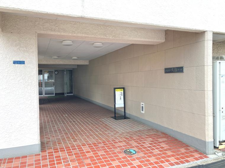 カマクラ大船コーポのエントランス