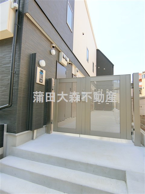 ロイヤル　ウィステリアの外観