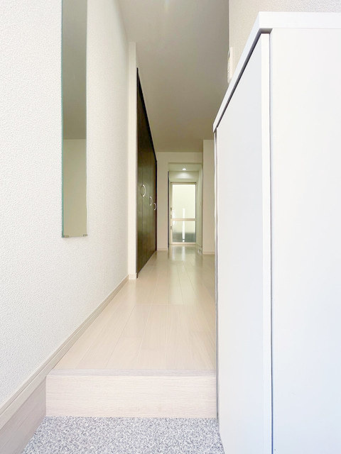 ロイヤル　ウィステリアの玄関|玄関　