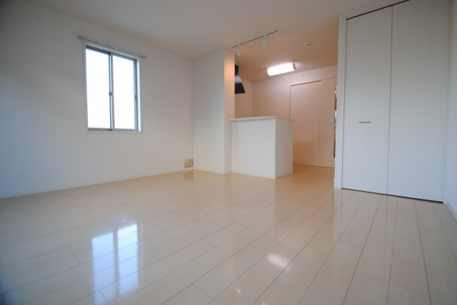 ヴィブレカプチーノの居間・リビング|ゆったりとしたリビングです