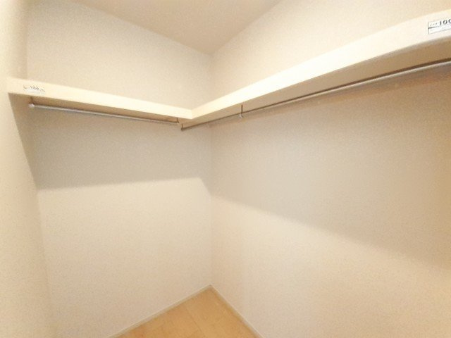 メゾングレイスＣの収納