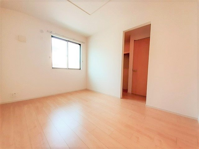 メゾングレイスＣの内装