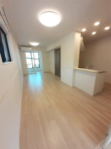 ベルコートＣの居間・リビング|ゆったり過ごせるリビングです