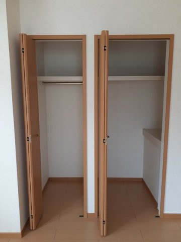 ミニヨンメゾンの収納|こまごまとしたものを収納できそうですね