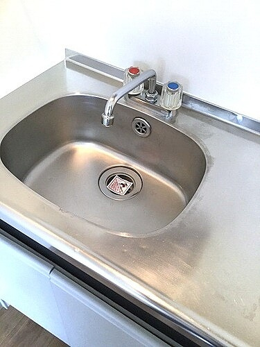 ライオンズマンション西霞町第２の設備|シンク　※2022年6月撮影