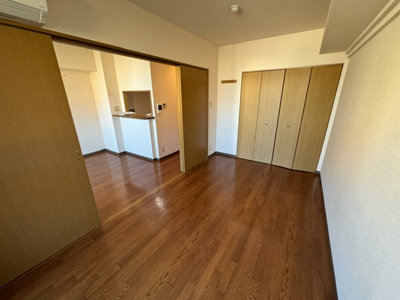 【寝室】 | リヴェール楠根