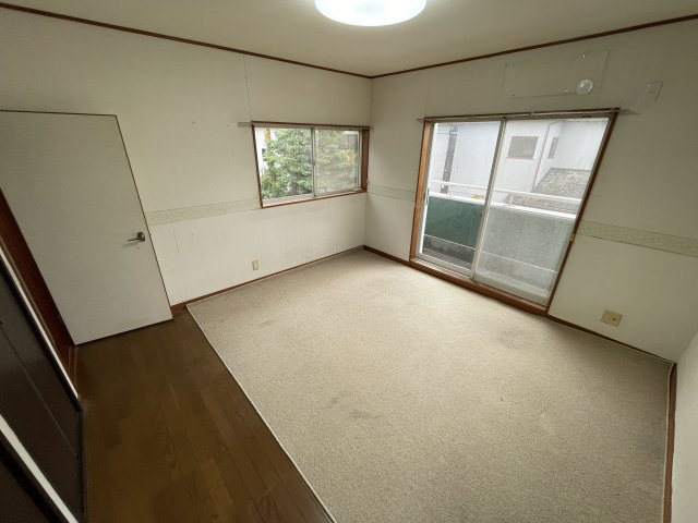 茂原市七渡中古戸建の洋室