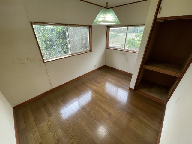 茂原市七渡中古戸建の洋室