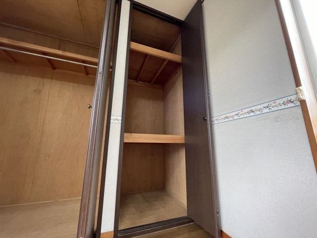 茂原市七渡中古戸建の収納