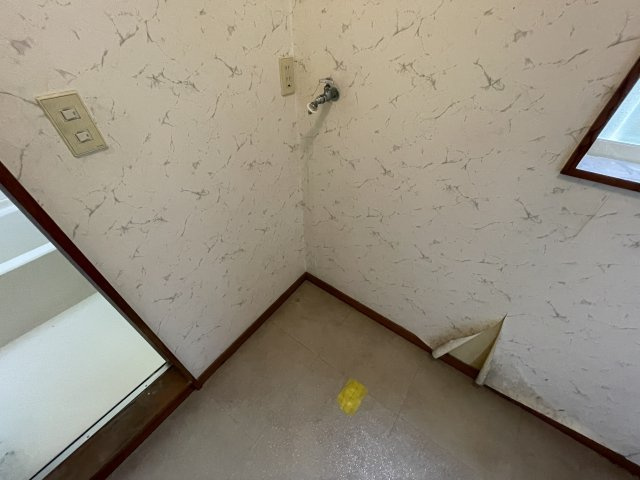 茂原市七渡中古戸建のランドリースペース