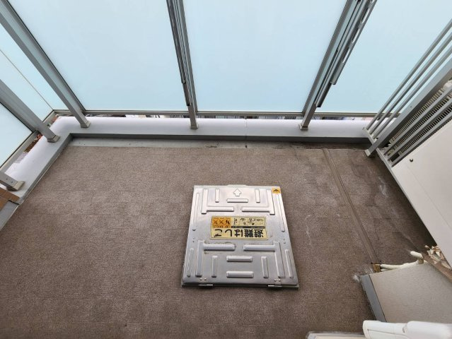 【バルコニー】