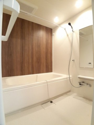 【浴室】 | アーバンハウス根来Ⅱ | 日々の疲れを癒すお風呂付です