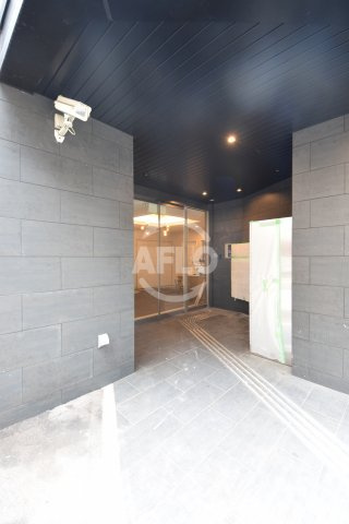 FlairNambaのエントランス|FlairNamba(フレアナンバ）　エントランス