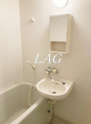 【浴室】 | グランドール市川 | お風呂です。