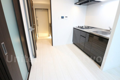 【その他】 | ロイヤルカーサ寿町 | ゆとりのあるキッチンスペース♪