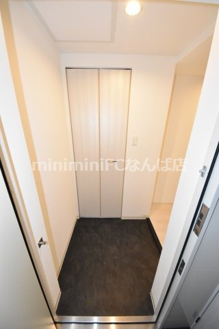 フレア難波の玄関