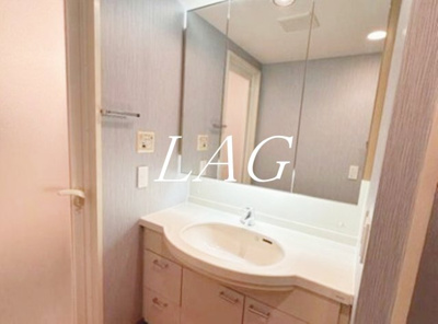 【洗面所】 | グランドメゾン白金・三光坂 | 洗面台です。