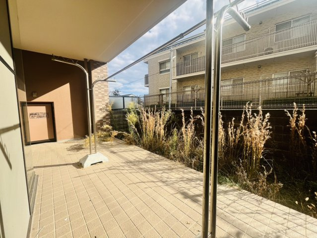 コート須磨関守町のバルコニー