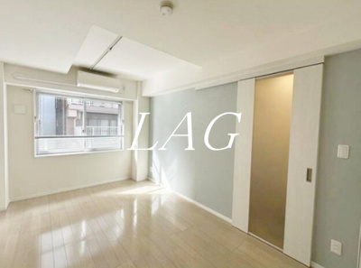 【居間・リビング】 | Ｋａｉｒｏｓ銀座ＥＡＳＴ | 洋室のお部屋です。