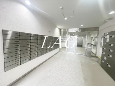 【エントランス】 | 白金武蔵野マンション | エントランスです。