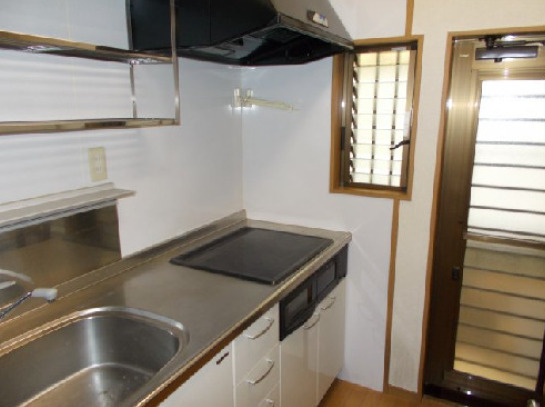 馬場通 貸家のキッチン