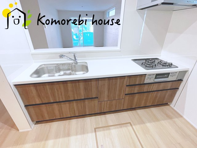 上尾市原市　21期　新築一戸建て　グラファーレ　01のキッチン