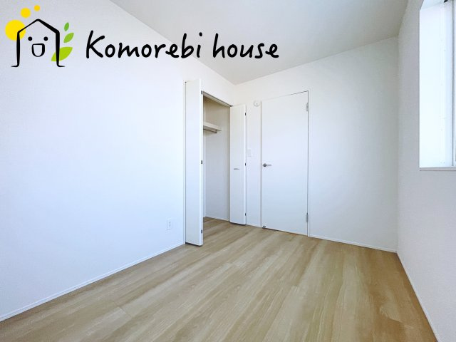 上尾市原市　21期　新築一戸建て　グラファーレ　01の収納