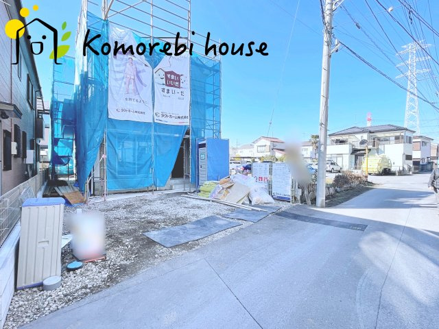上尾市原市　21期　新築一戸建て　グラファーレ　01の前面道路含む現地写真