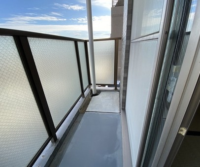 【バルコニー】